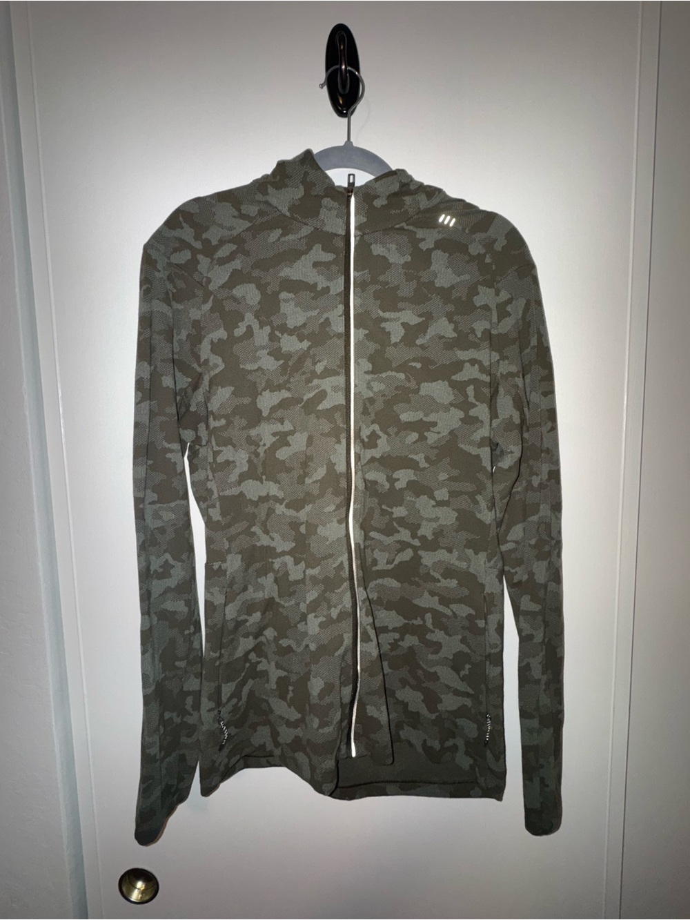Lululemon Men's Camo Zip Hoodie (Sug Warm Full-Zip – Olive Green
